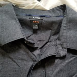 Long sleeve dress shirt